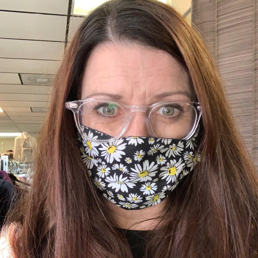 Meet your Posher, Jennifer